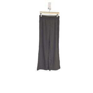 Philosophy Womens Black White Candy Cane Striped Cropped Pants Size Medium NWT